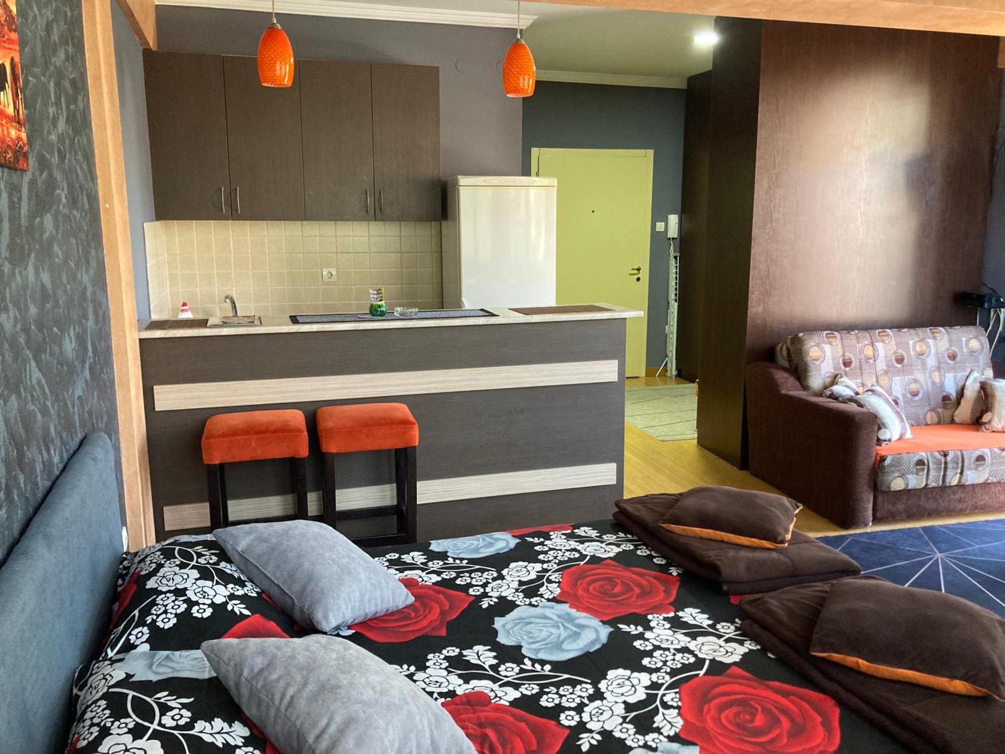 Apartman Aischa Nova Varos Exterior photo
